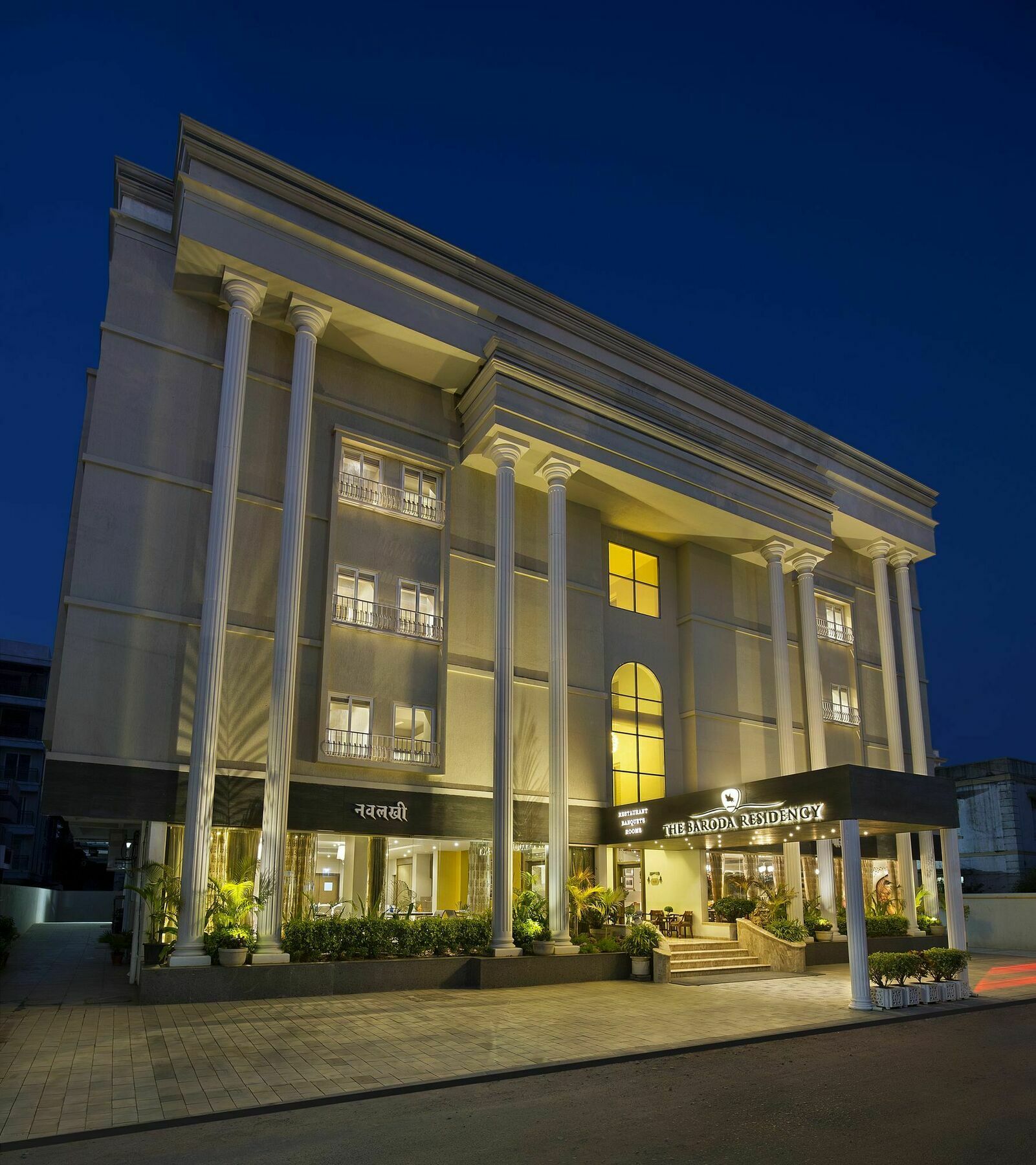 The Baroda Residency Vadodara Exterior photo